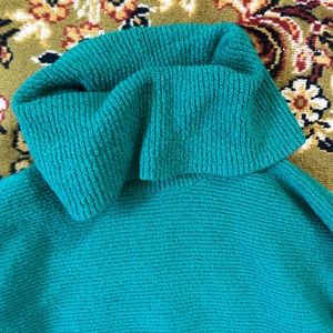 LOFT turtleneck sweater